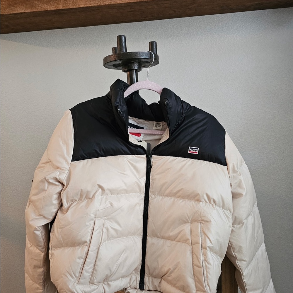 Levi's Black & Cream Puffer Jacket - Size S - Picture 4 of 6
